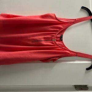 Express Pink Crop Tank M